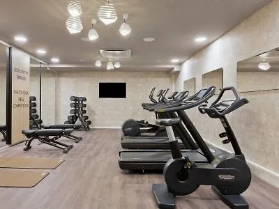 Courtyard By Marriott Munich Garching Отель Гархинг-бай-Мюнхен