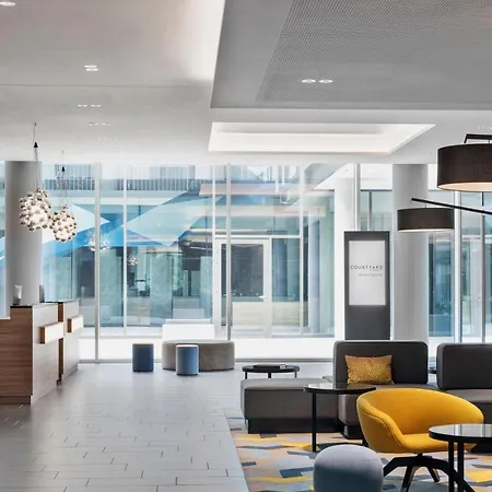 Hotel Courtyard By Marriott Munich Garching