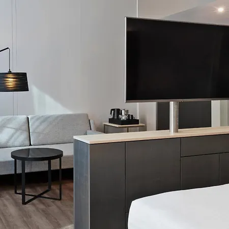 Courtyard By Marriott Munich Garching 4*