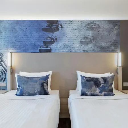 Courtyard By Marriott Munich Garching Otel