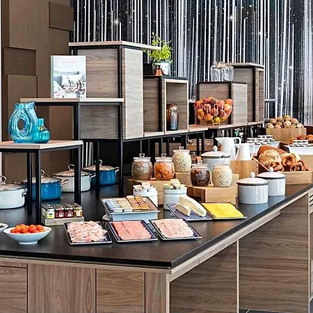 Courtyard By Marriott Munich Garching Hotel