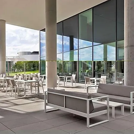 Courtyard By Marriott Munich Garching 4*