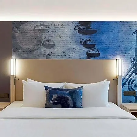 Courtyard By Marriott Munich Garching Отель 4*