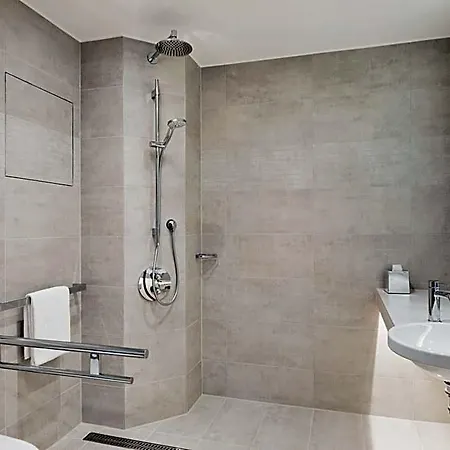 Отель Courtyard By Marriott Munich Garching Гархинг-бай-Мюнхен