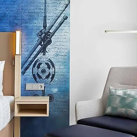 Courtyard By Marriott Munich Garching Отель 4*