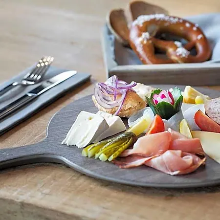 Courtyard By Marriott Munich Garching Отель Гархинг-бай-Мюнхен