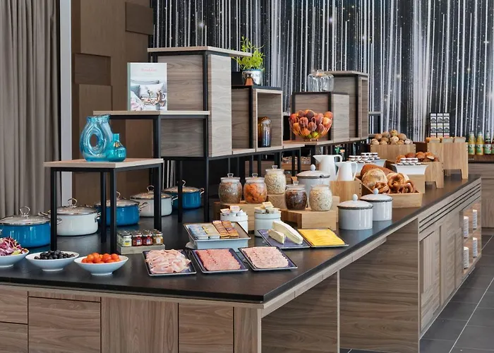 Hotel Courtyard By Marriott Munich Garching 4*